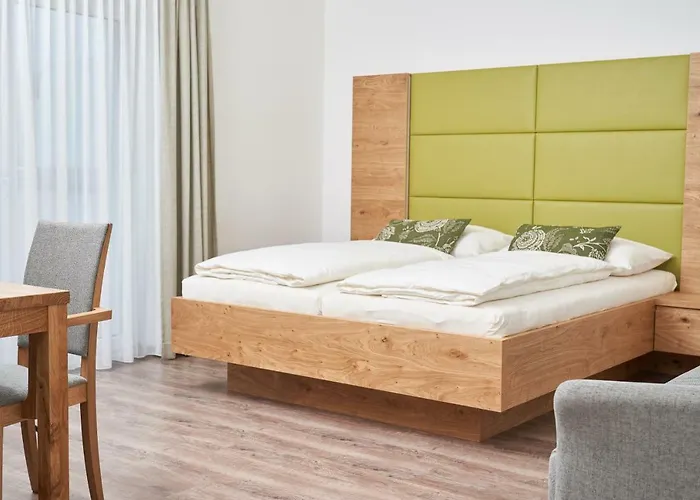 Pensión Weinhof - Gaestehaus Maier