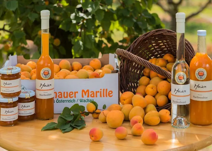 Pensión Weinhof - Gaestehaus Maier 3*